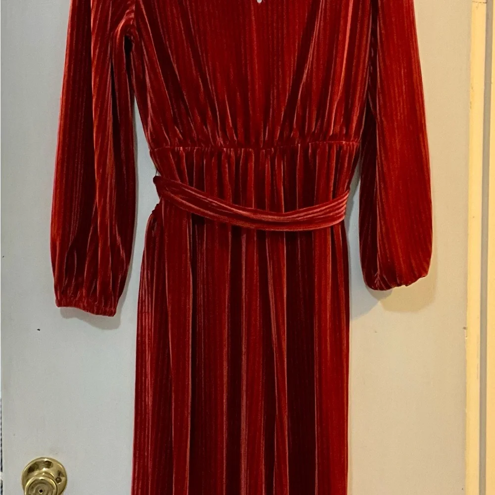 Ali and Jay  - Elegant Rust Velvet Wrap Dress - Picture 5 of 7